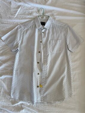 White Micro-Print Short Sleeve Button-Up Shirt
